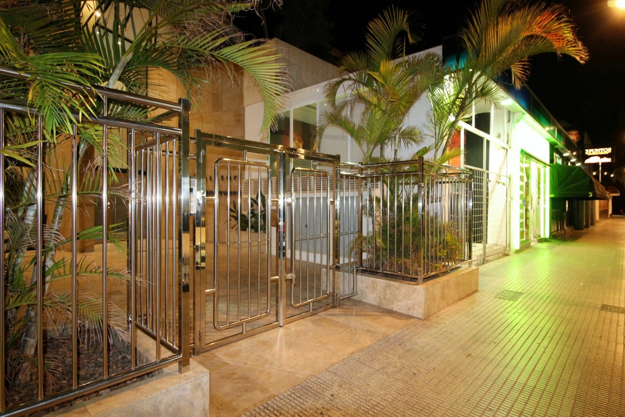 Acintur Apartment Levante Beach-Old Town Бенидорм Экстерьер фото