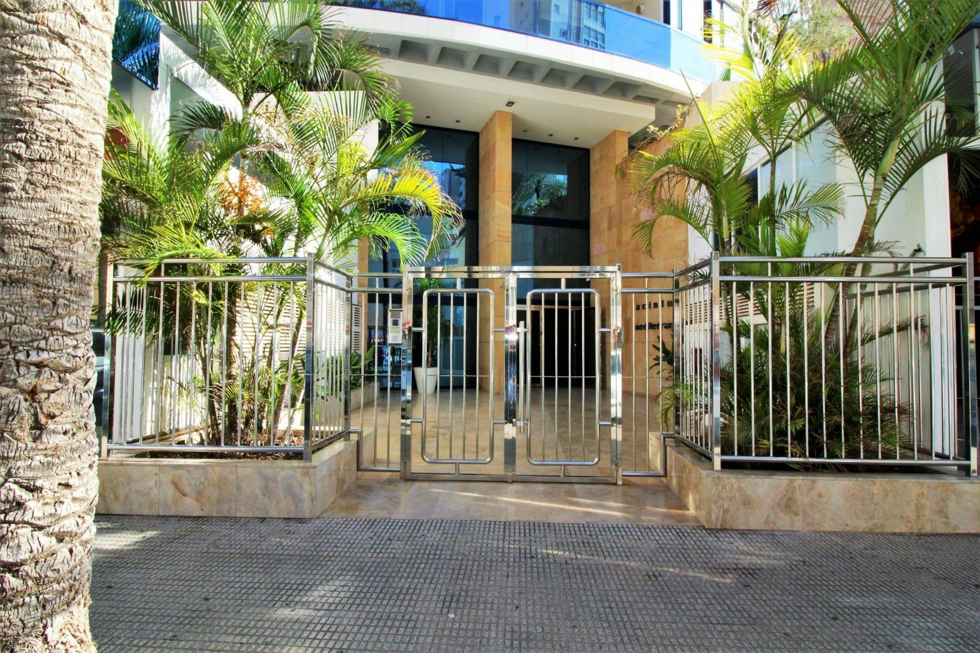 Acintur Apartment Levante Beach-Old Town Бенидорм Экстерьер фото